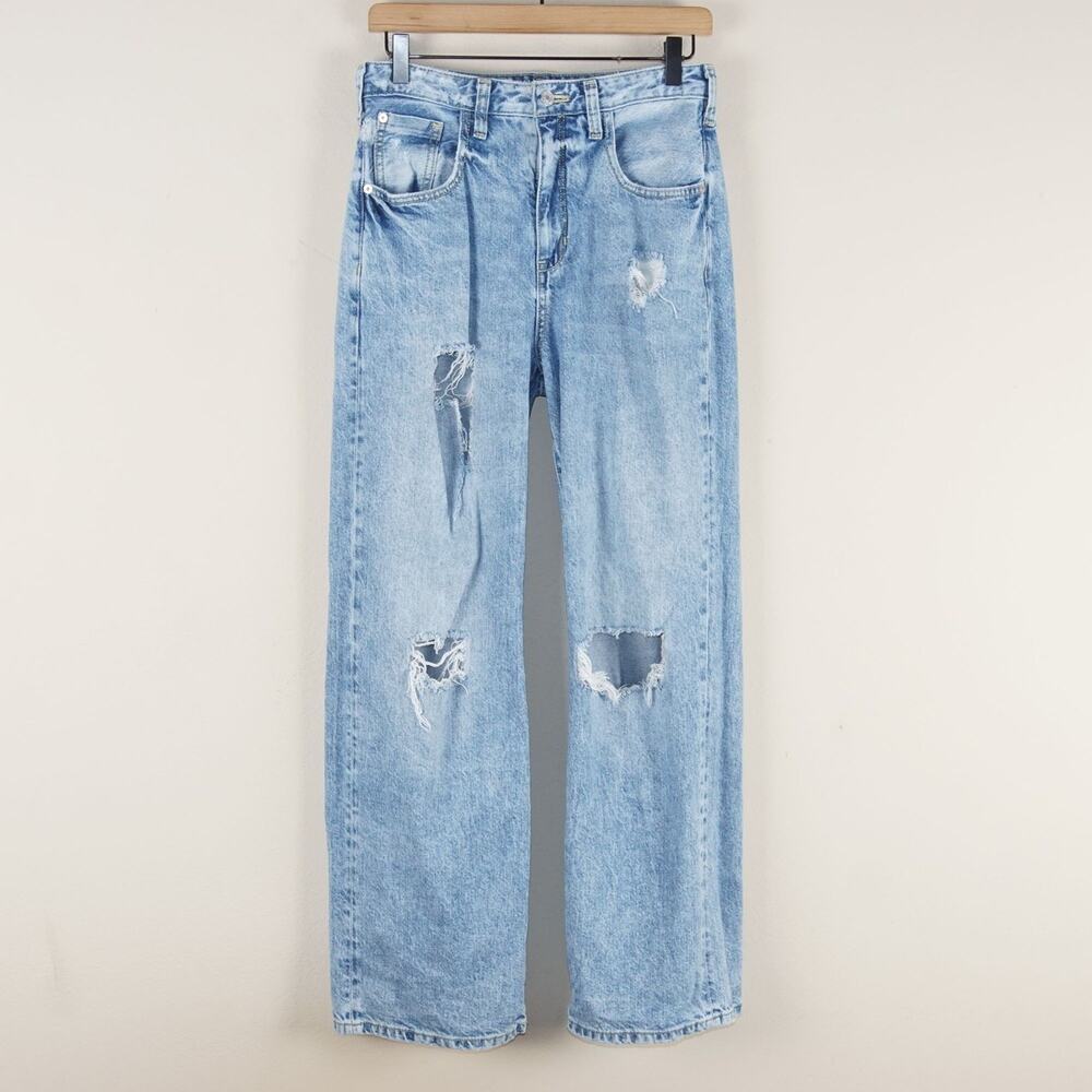 Pilcro The Joey High Rise Relaxed Light Wash Blue Distressed Jeans Sz 26
